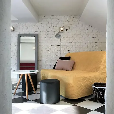 Apartment Yellow